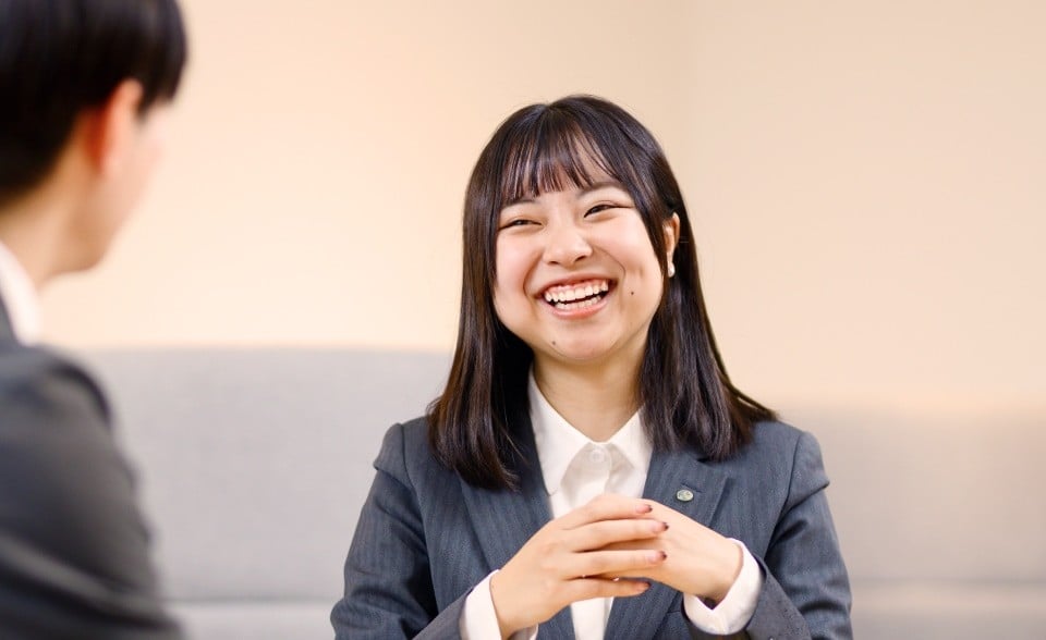 満面笑みを向ける生井さん